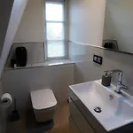 Reetdachhaushaelfte-1 * Böhl