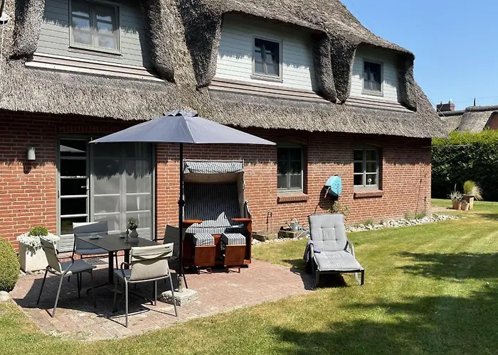 別荘 Reetdachhaushaelfte-1 *